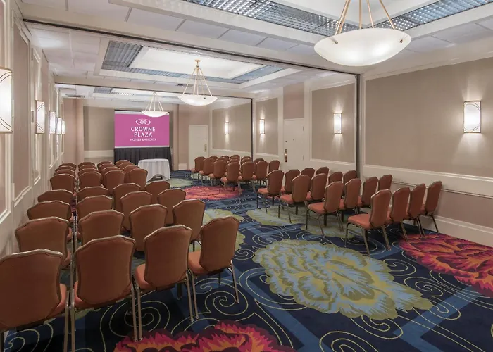 Crowne Plaza Virginia Beach Town Center By Ihg